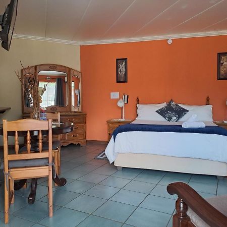 Amigos Bed & Breakfast - No Loadshedding Mbombela Extérieur photo