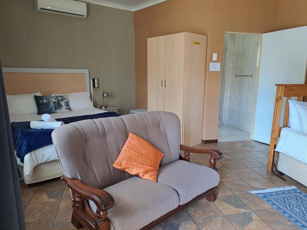 Amigos Bed & Breakfast - No Loadshedding Mbombela Extérieur photo