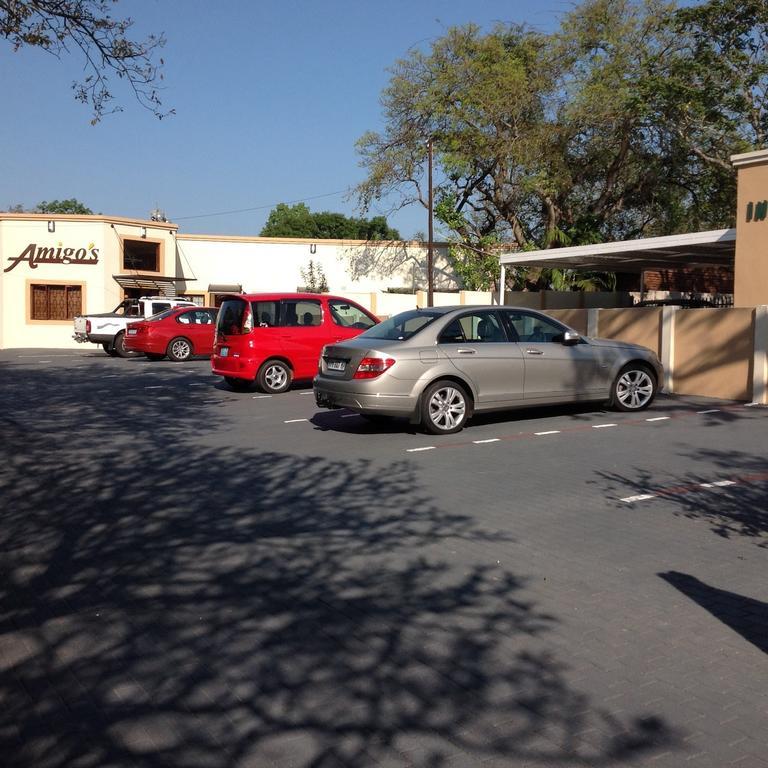 Amigos Bed & Breakfast - No Loadshedding Mbombela Extérieur photo