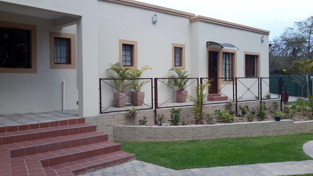 Amigos Bed & Breakfast - No Loadshedding Mbombela Extérieur photo